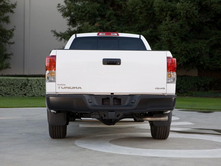  Toyota Tundra Double Cab Work Truck Package 2009 года  (фото 2 из 6)
